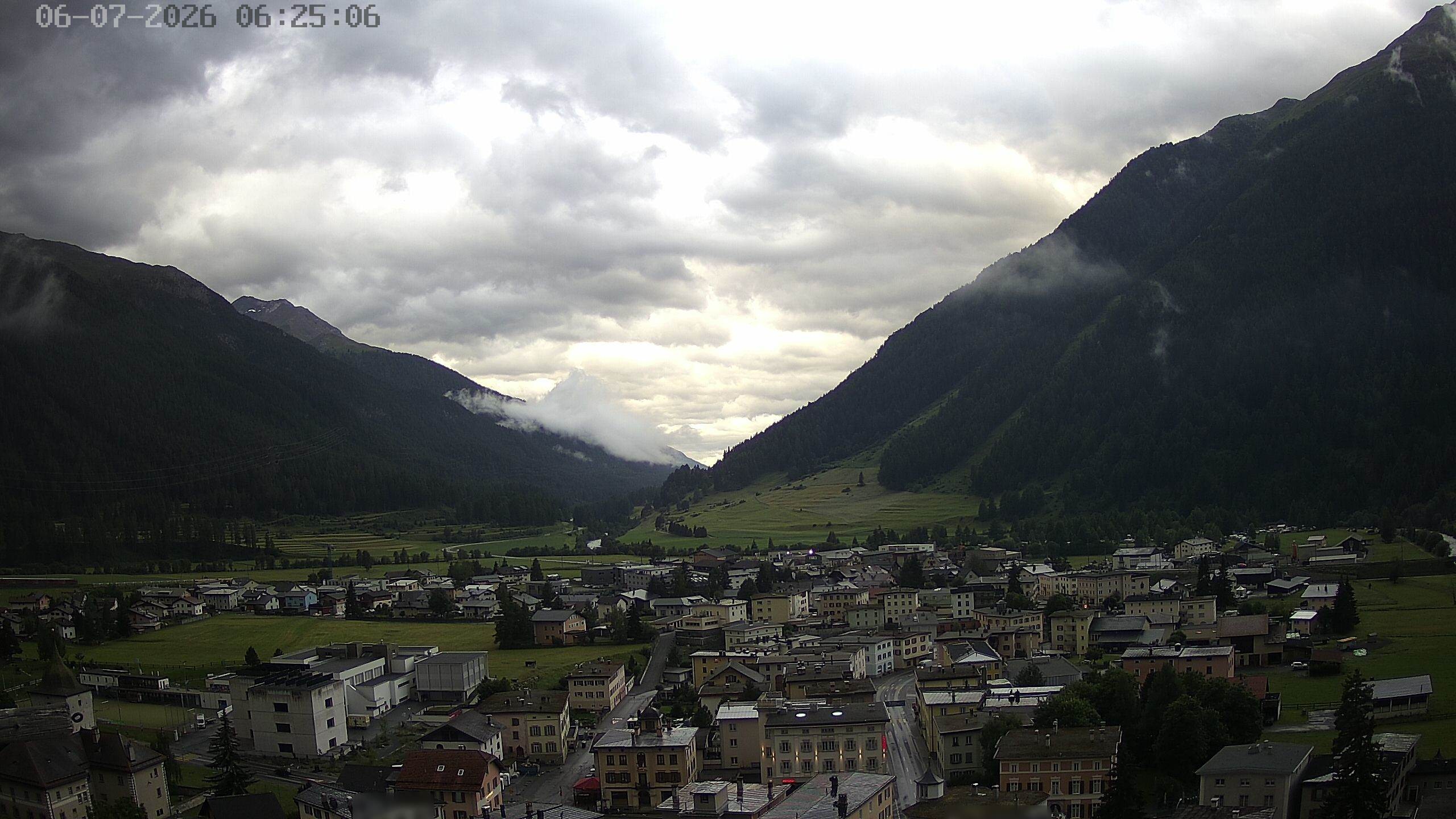 Archiv Foto Webcam Zernez - Oberengadin