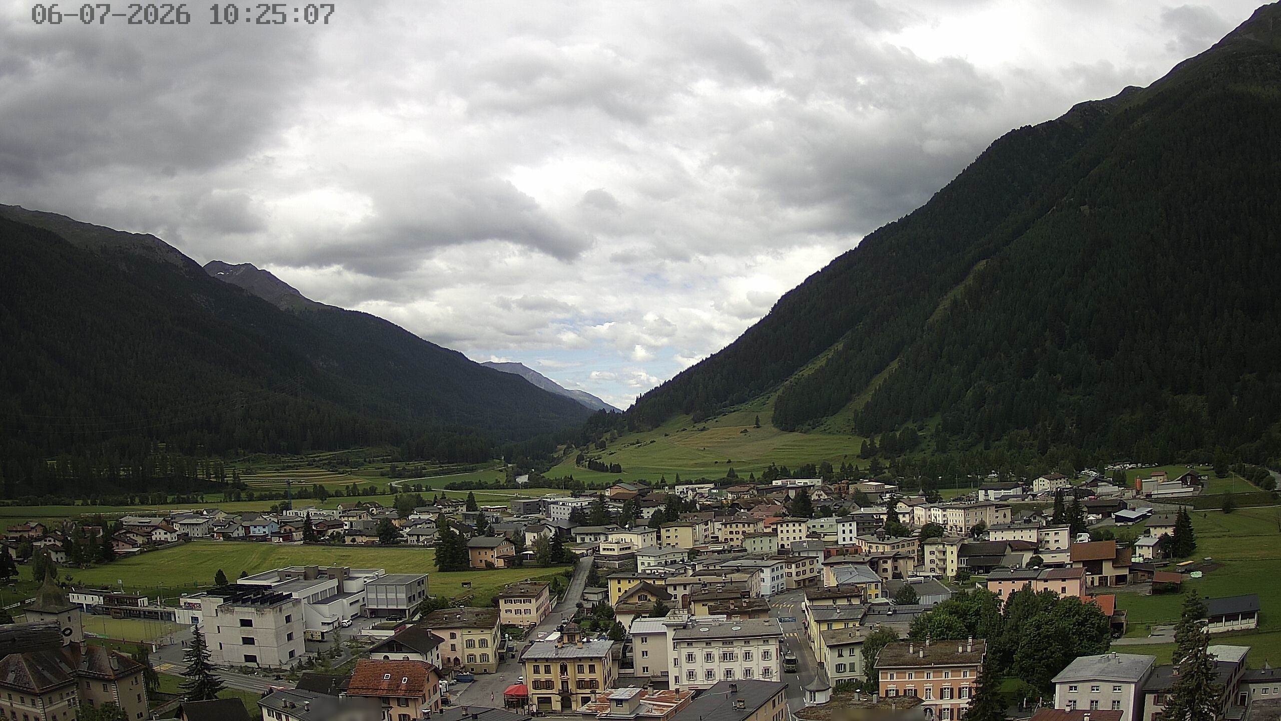 Archiv Foto Webcam Zernez - Oberengadin