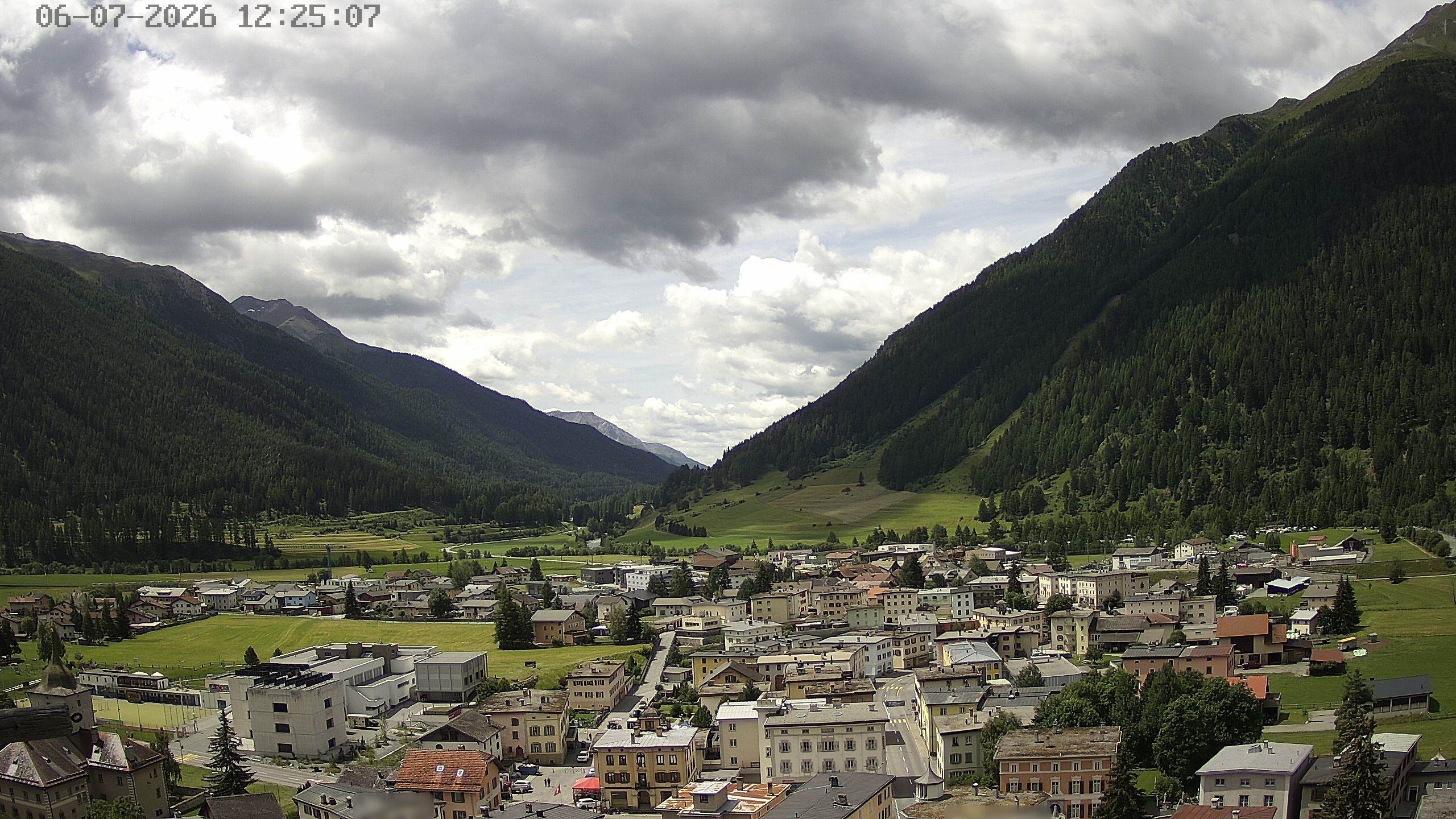 Archiv Foto Webcam Zernez - Oberengadin