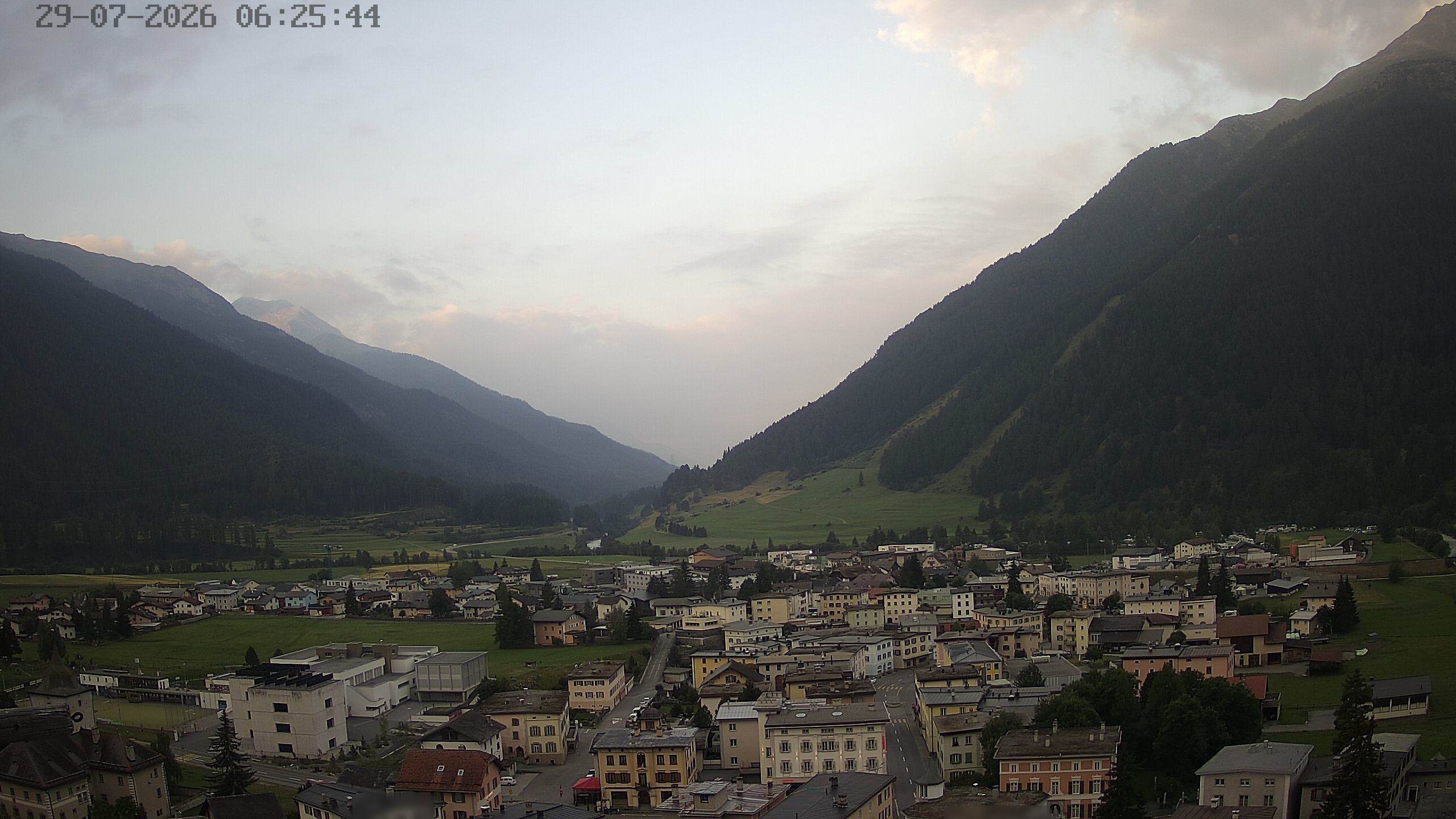 Archiv Foto Webcam Zernez - Oberengadin