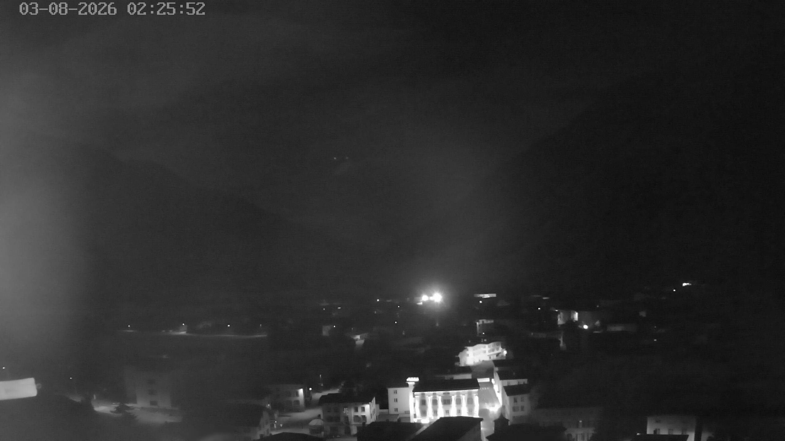 Archiv Foto Webcam Zernez - Oberengadin
