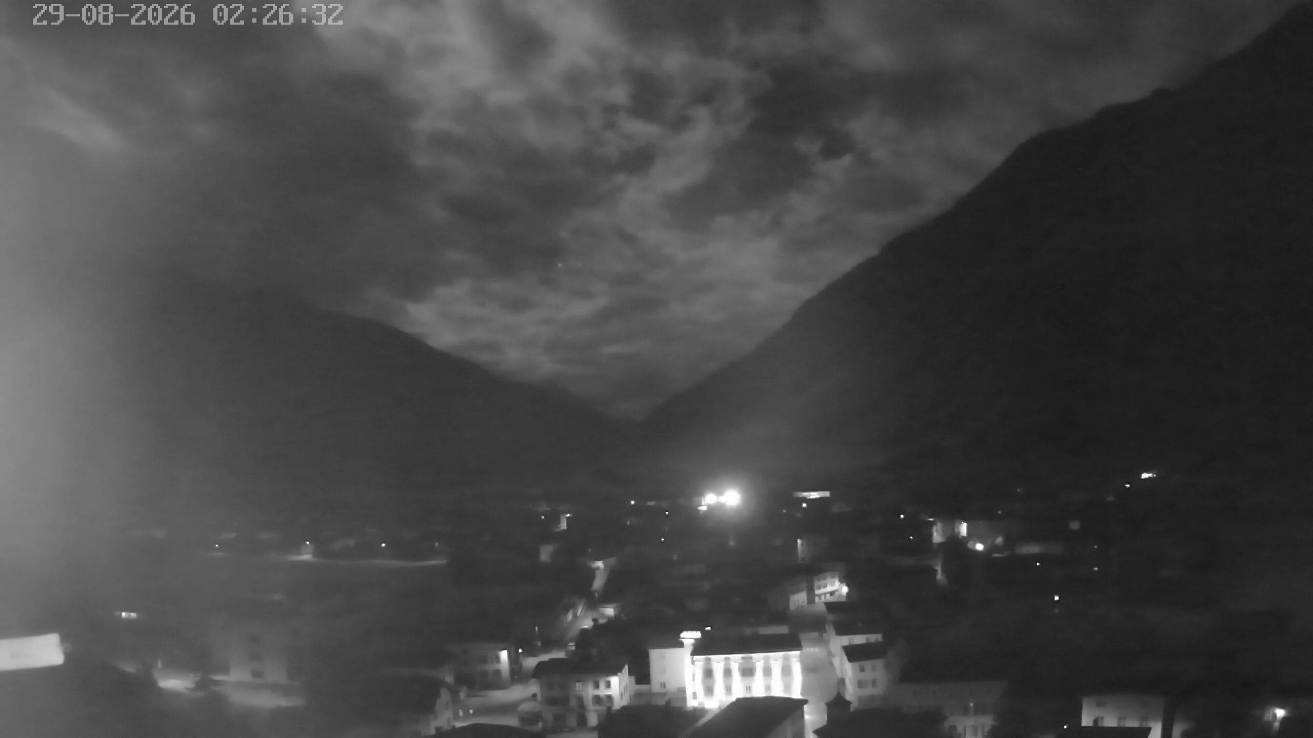 Archived image Webcam Zernez village
