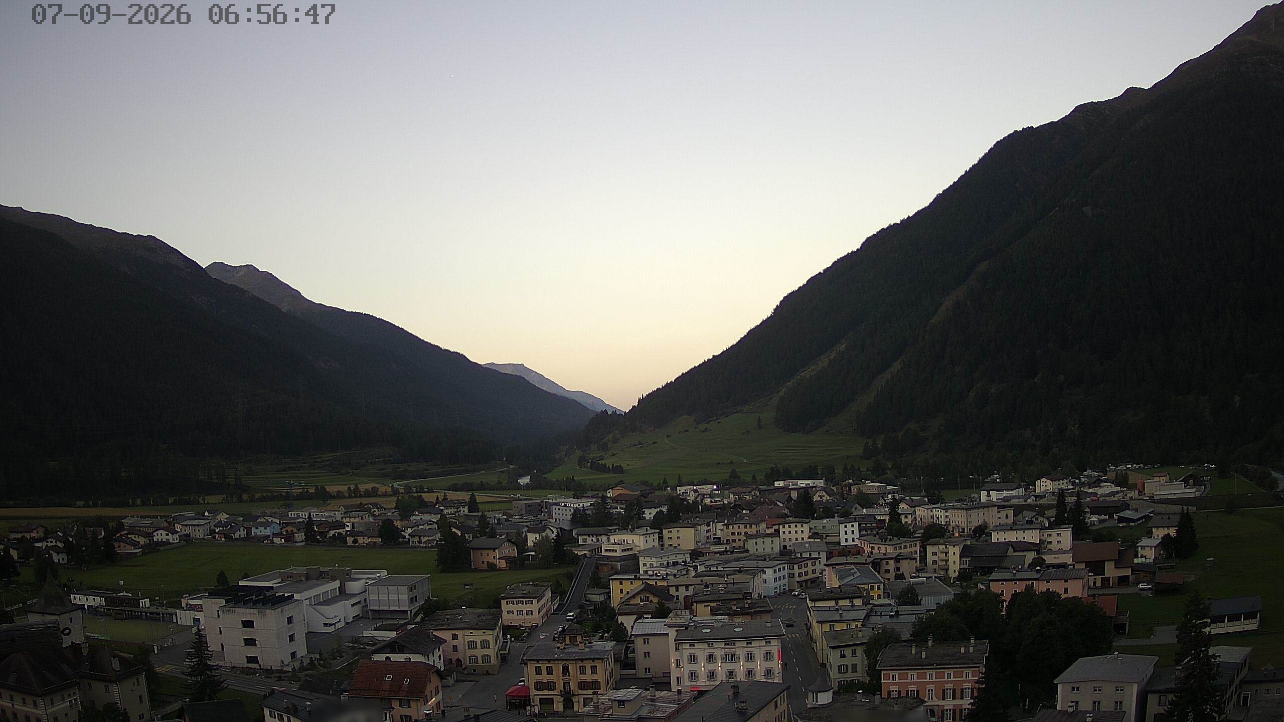 Archiv Foto Webcam Zernez - Oberengadin