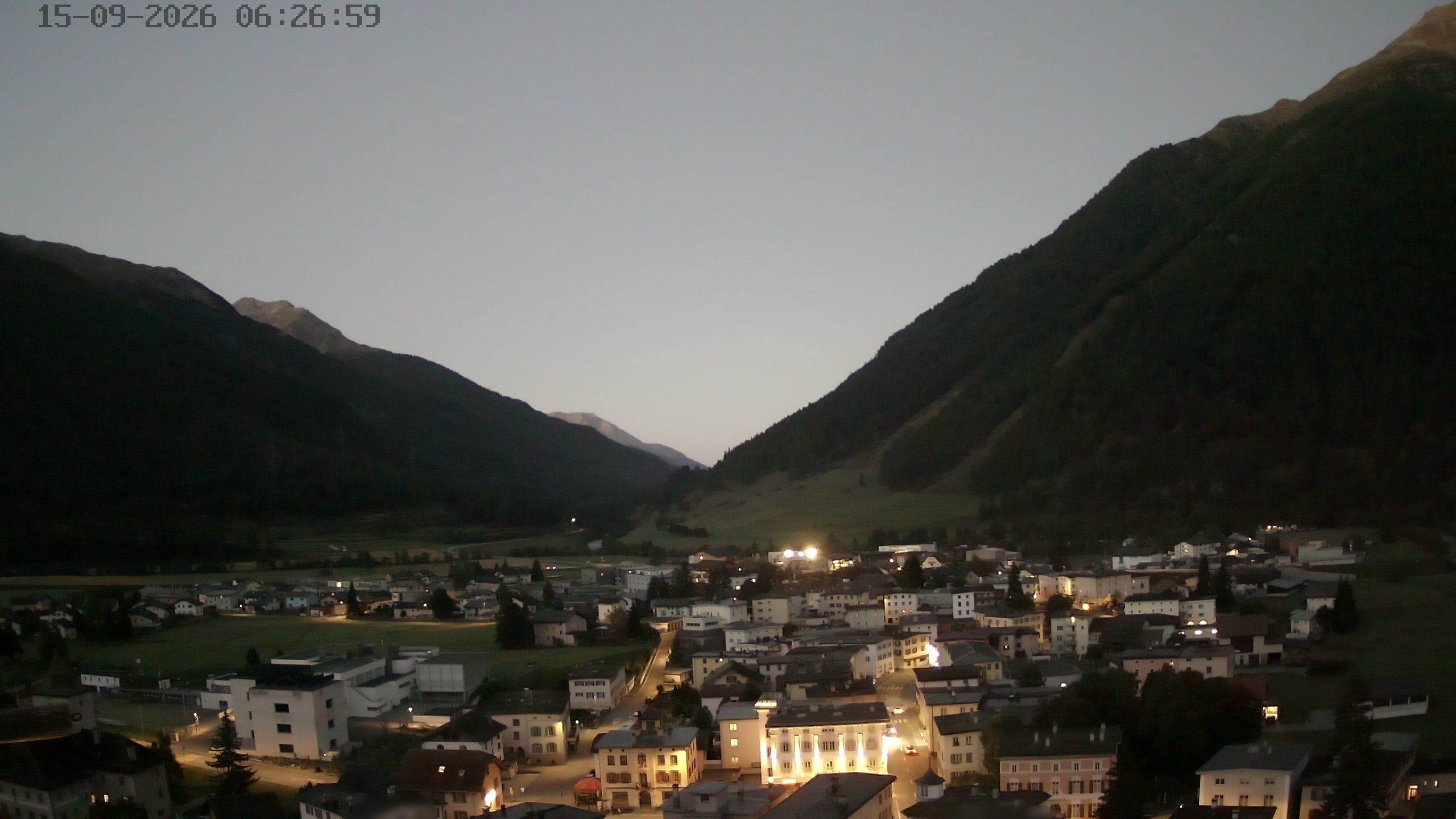 Archiv Foto Webcam Zernez - Oberengadin