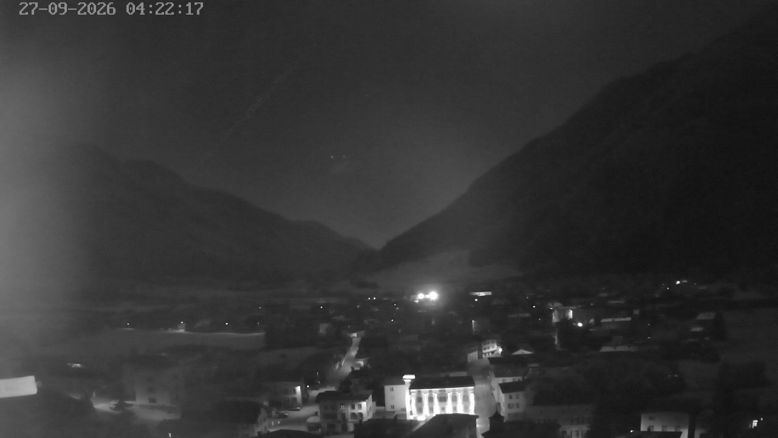 Archiv Foto Webcam Zernez - Oberengadin