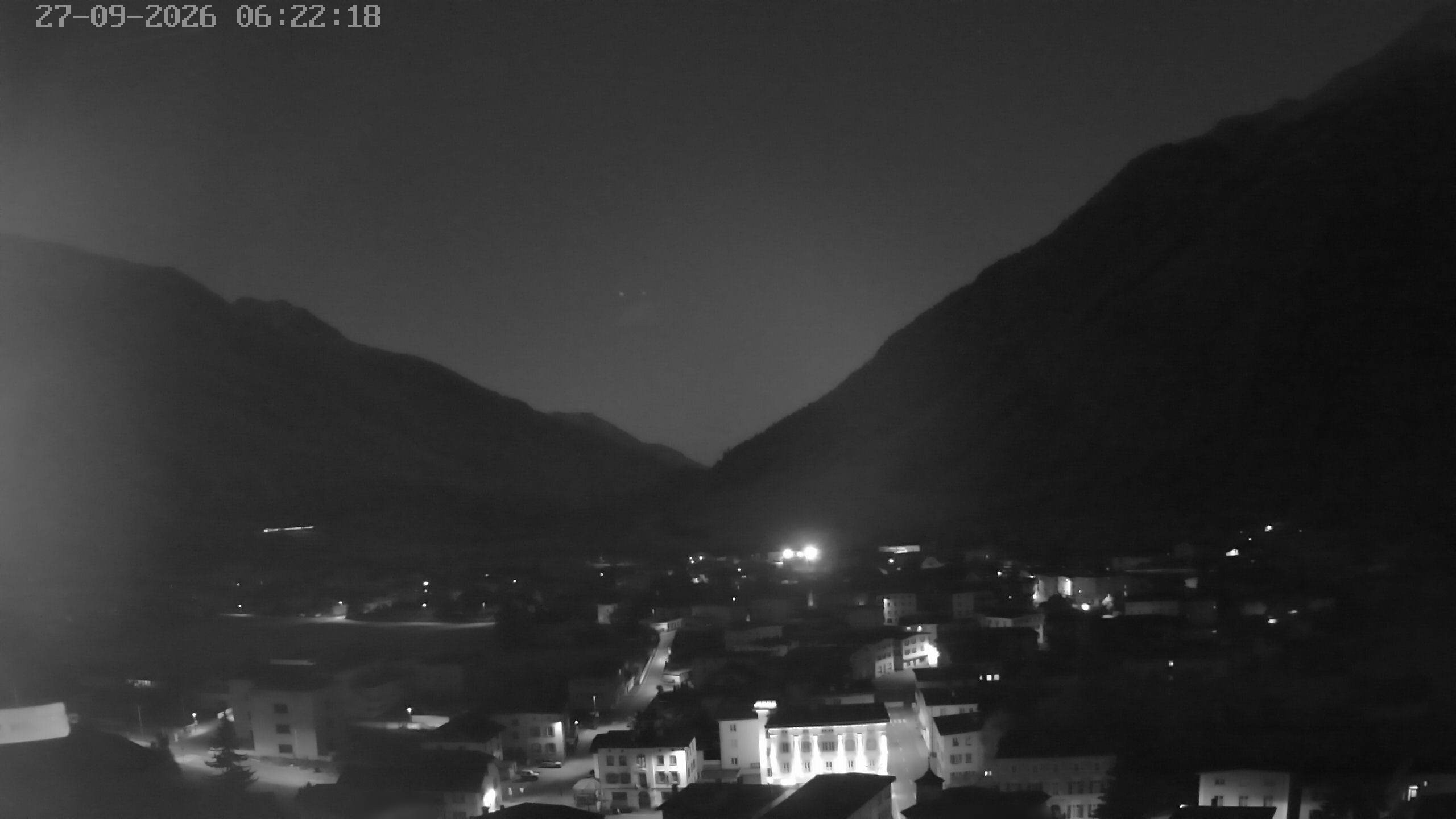 Archiv Foto Webcam Zernez - Oberengadin
