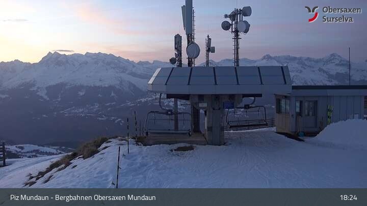 Archiv Foto Webcam Piz Mundaun, Obersaxen Val Lumnezia