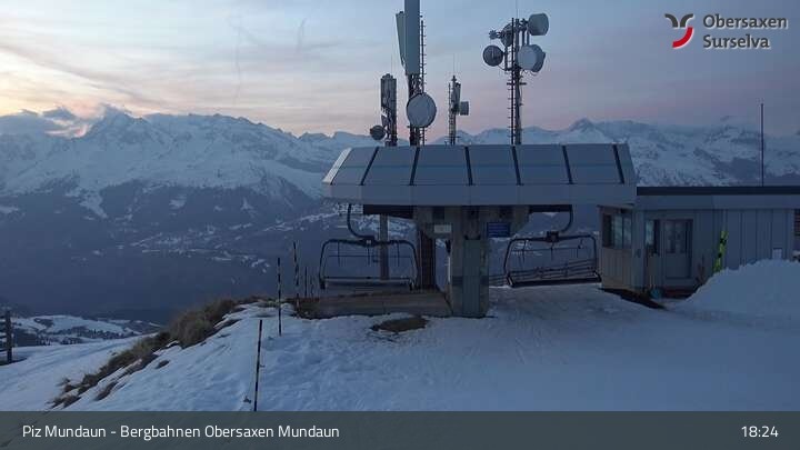 Archiv Foto Webcam Piz Mundaun, Obersaxen Val Lumnezia