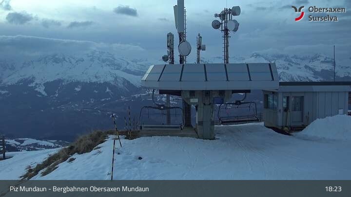 Archiv Foto Webcam Piz Mundaun, Obersaxen Val Lumnezia
