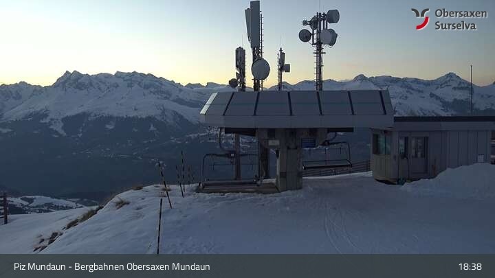 Archiv Foto Webcam Piz Mundaun, Obersaxen Val Lumnezia