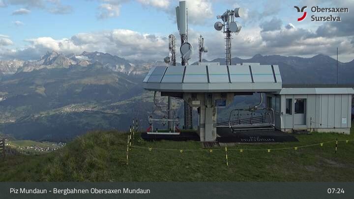 Archiv Foto Webcam Piz Mundaun, Obersaxen Val Lumnezia