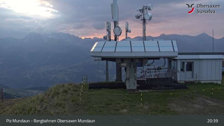 Archiv Foto Webcam Piz Mundaun, Obersaxen Val Lumnezia