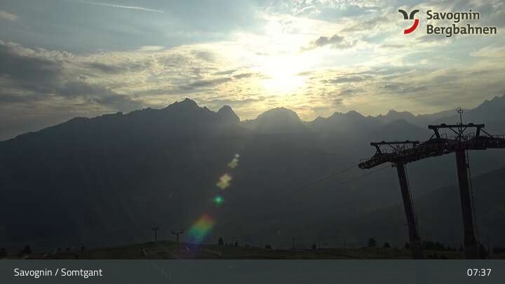 Archiv Foto Webcam Panoramabahn, Savognin in Graubünden