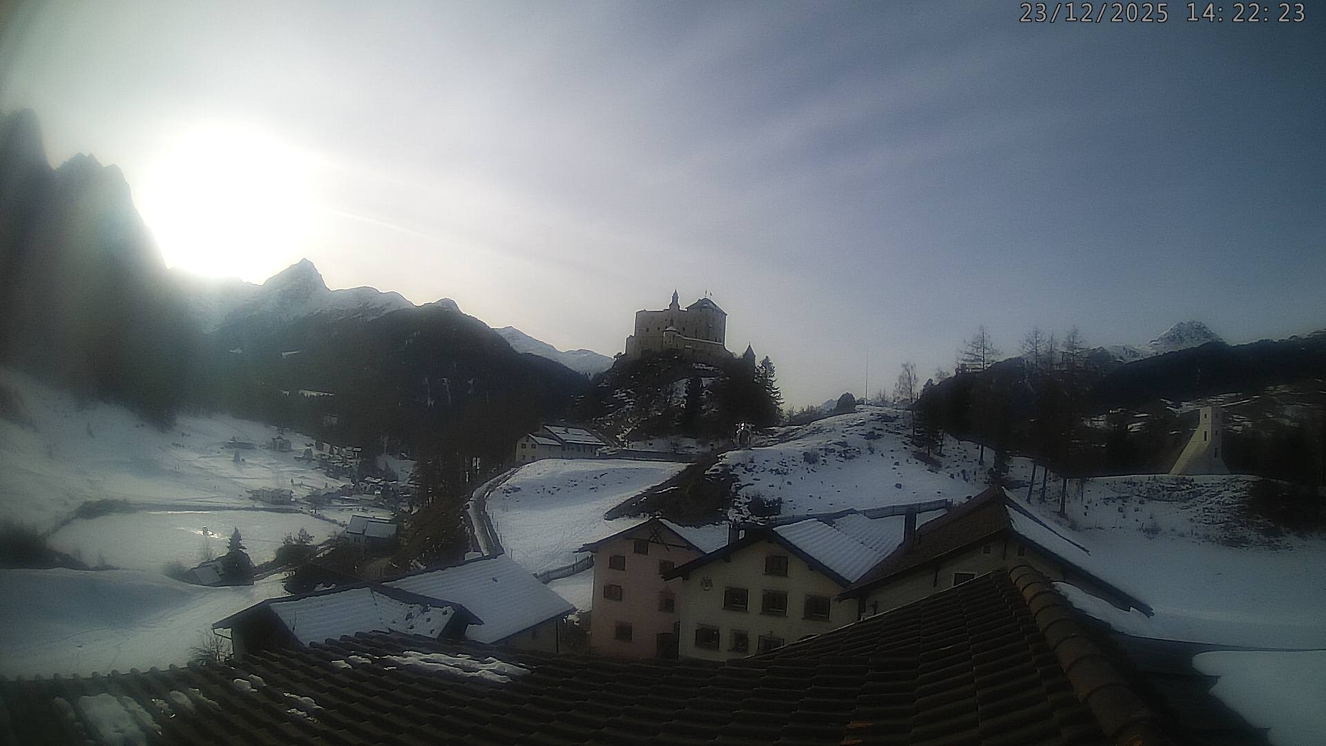 Archiv Foto Webcam Schloss Tarasp, Graubünden