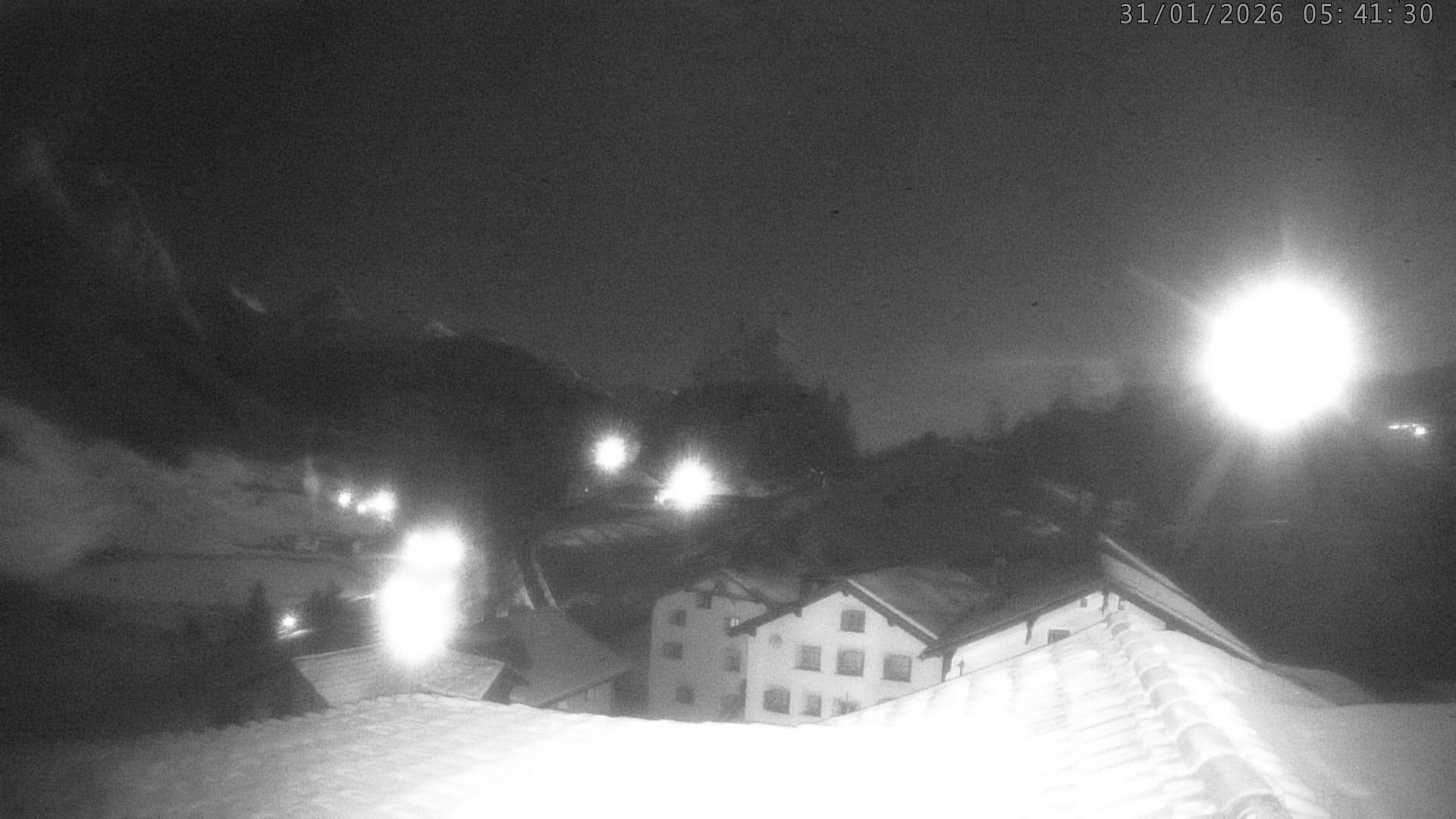 Archiv Foto Webcam Schloss Tarasp, Graubünden