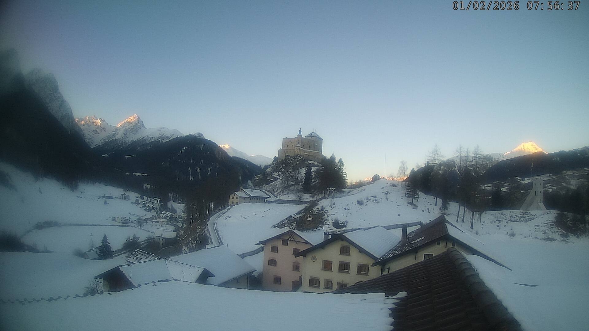 Archiv Foto Webcam Schloss Tarasp, Graubünden