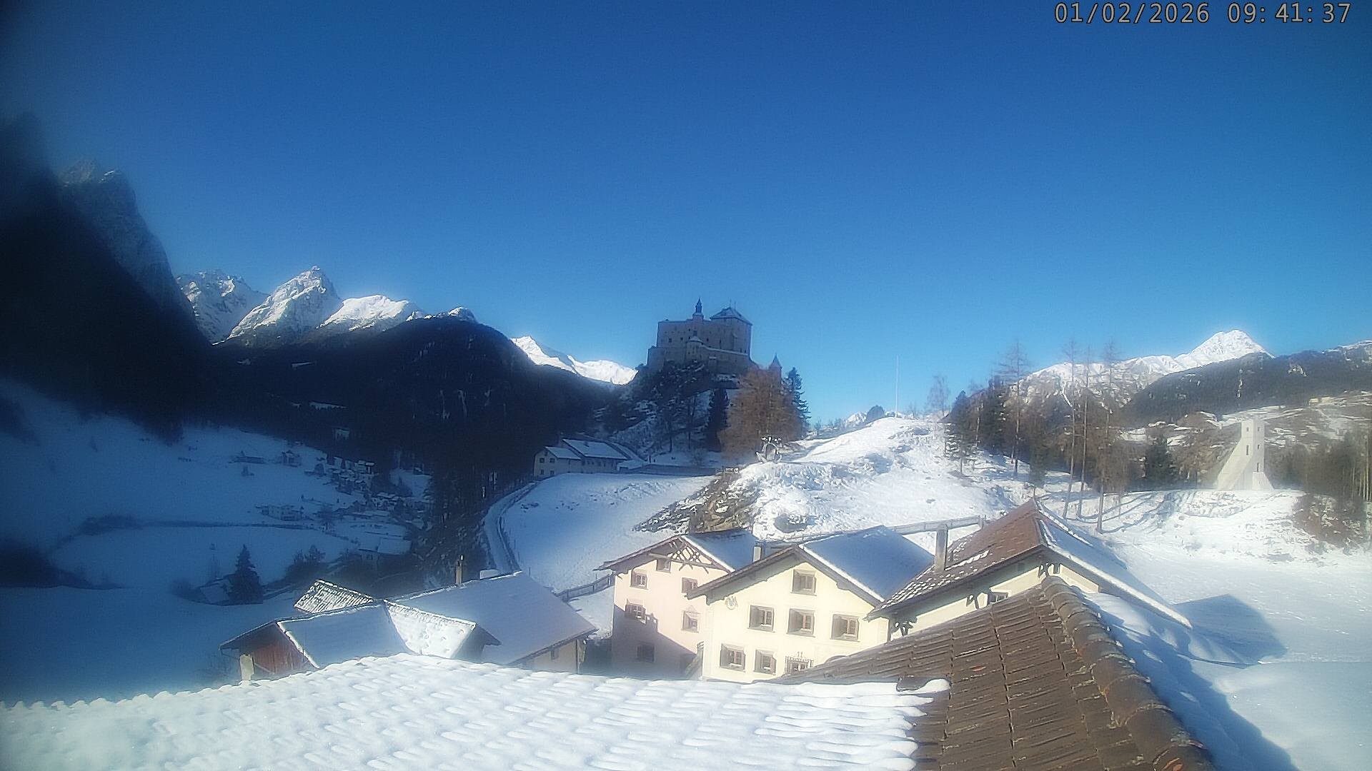 Archiv Foto Webcam Schloss Tarasp, Graubünden