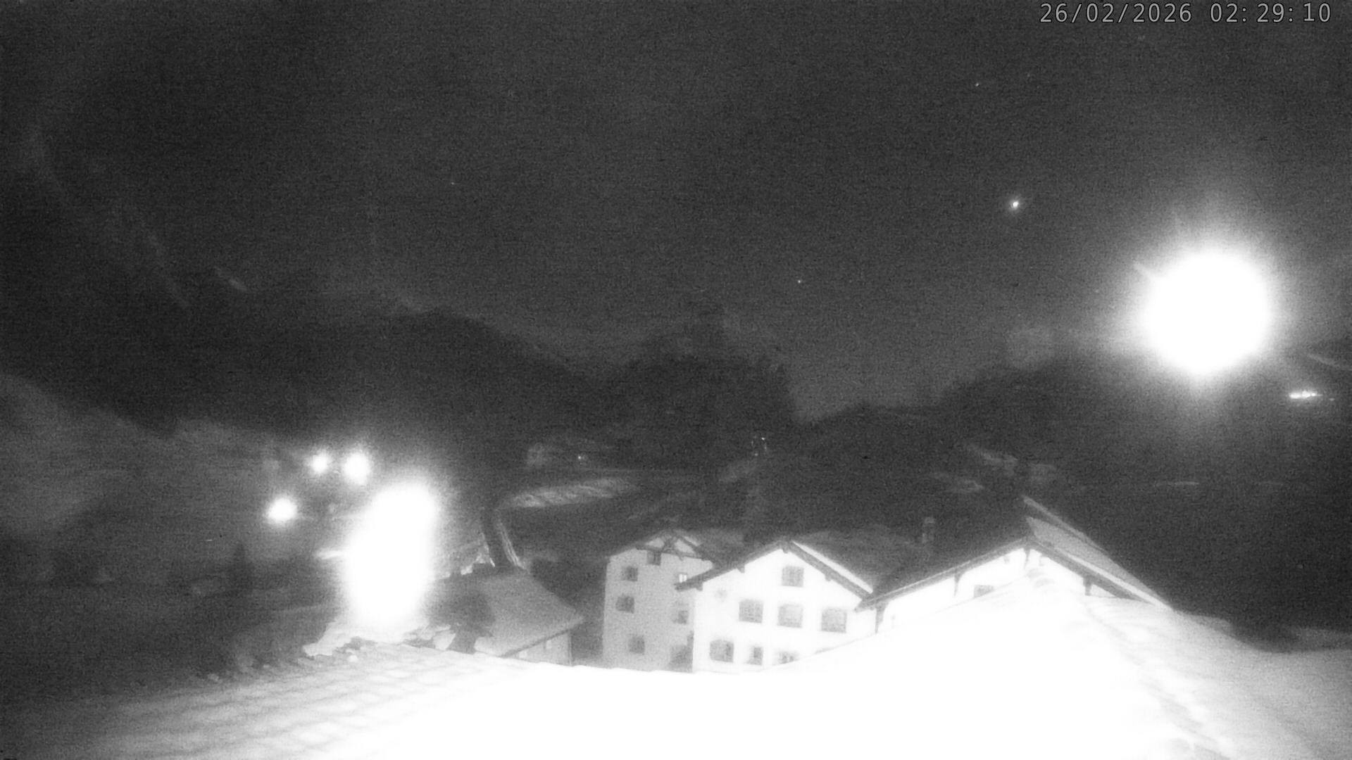Archived image Webcam Tarasp Castle, Grisons