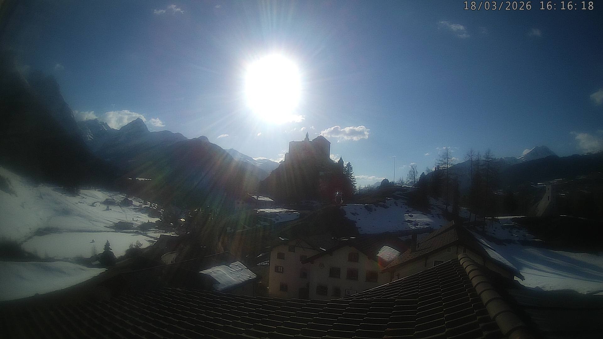 Archived image Webcam Tarasp Castle, Grisons