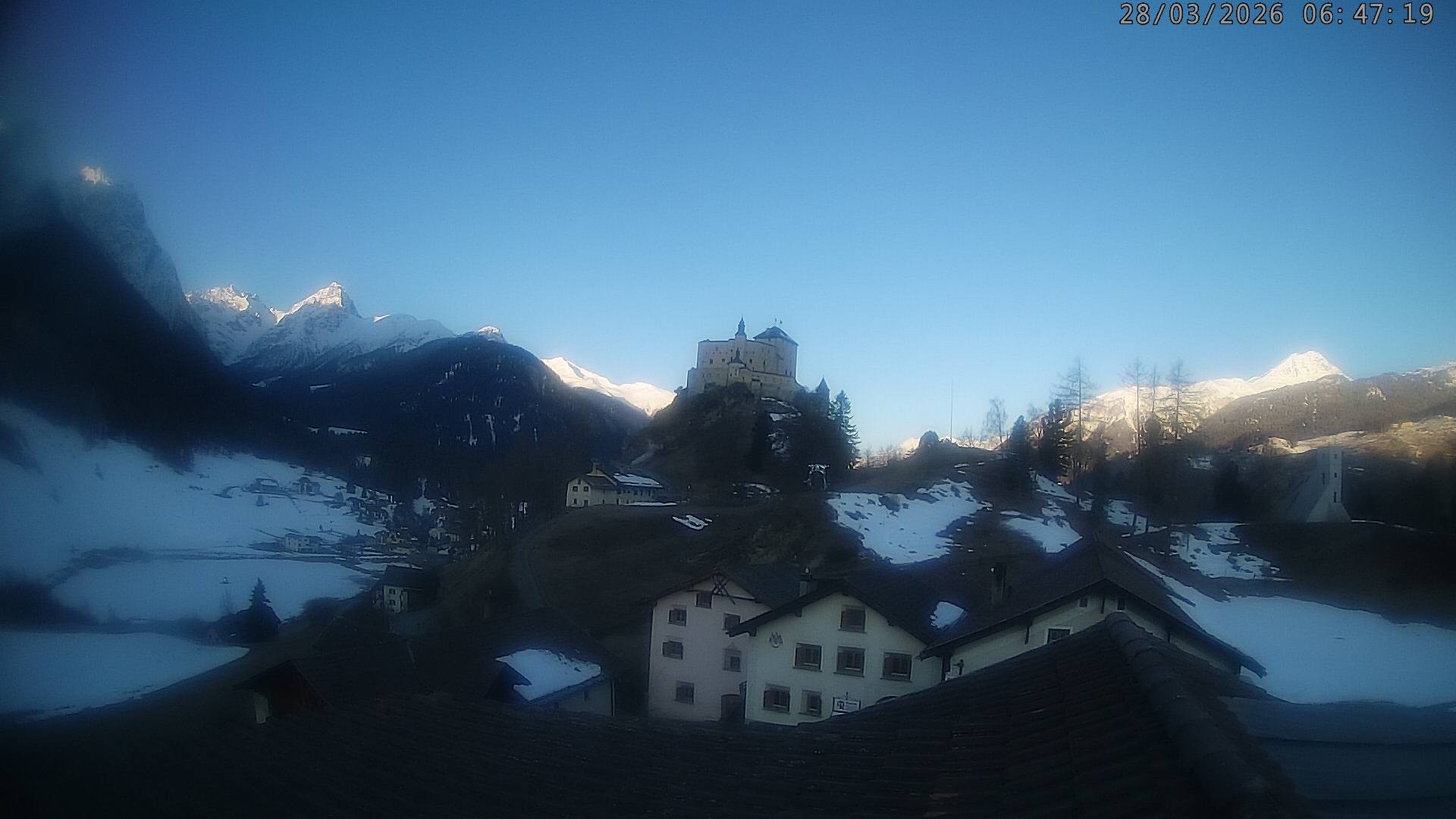 Archiv Foto Webcam Schloss Tarasp, Graubünden