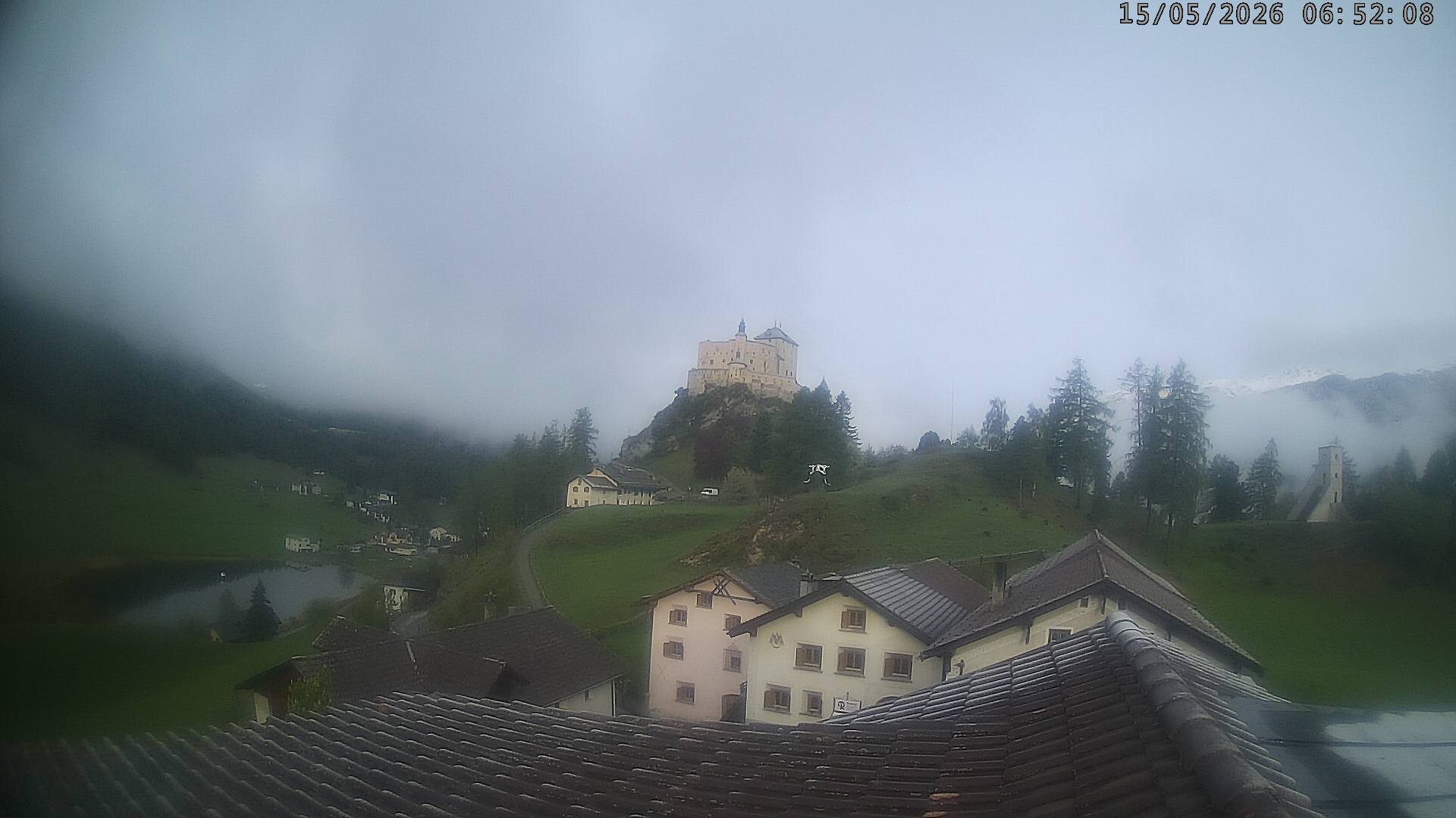 Archiv Foto Webcam Schloss Tarasp, Graubünden