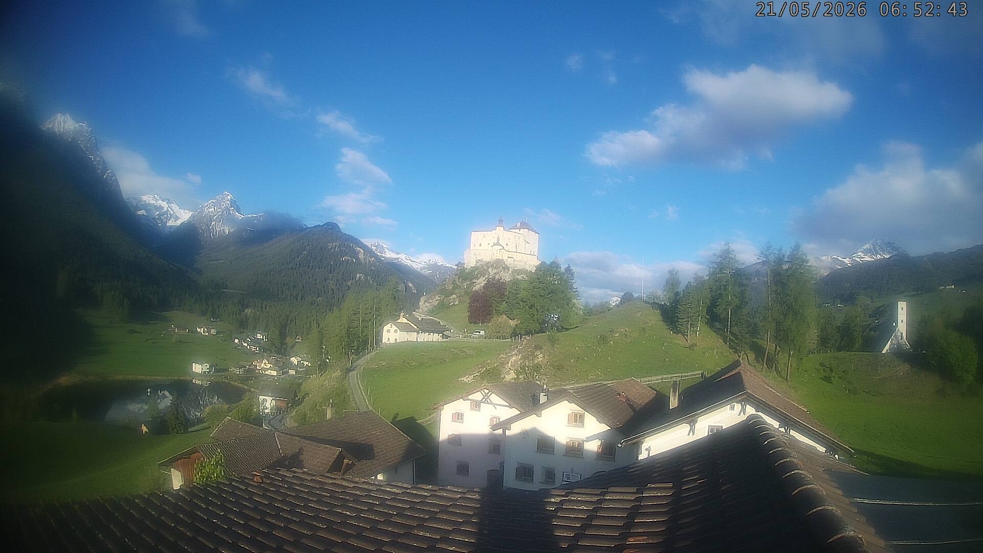 Archived image Webcam Tarasp Castle, Grisons