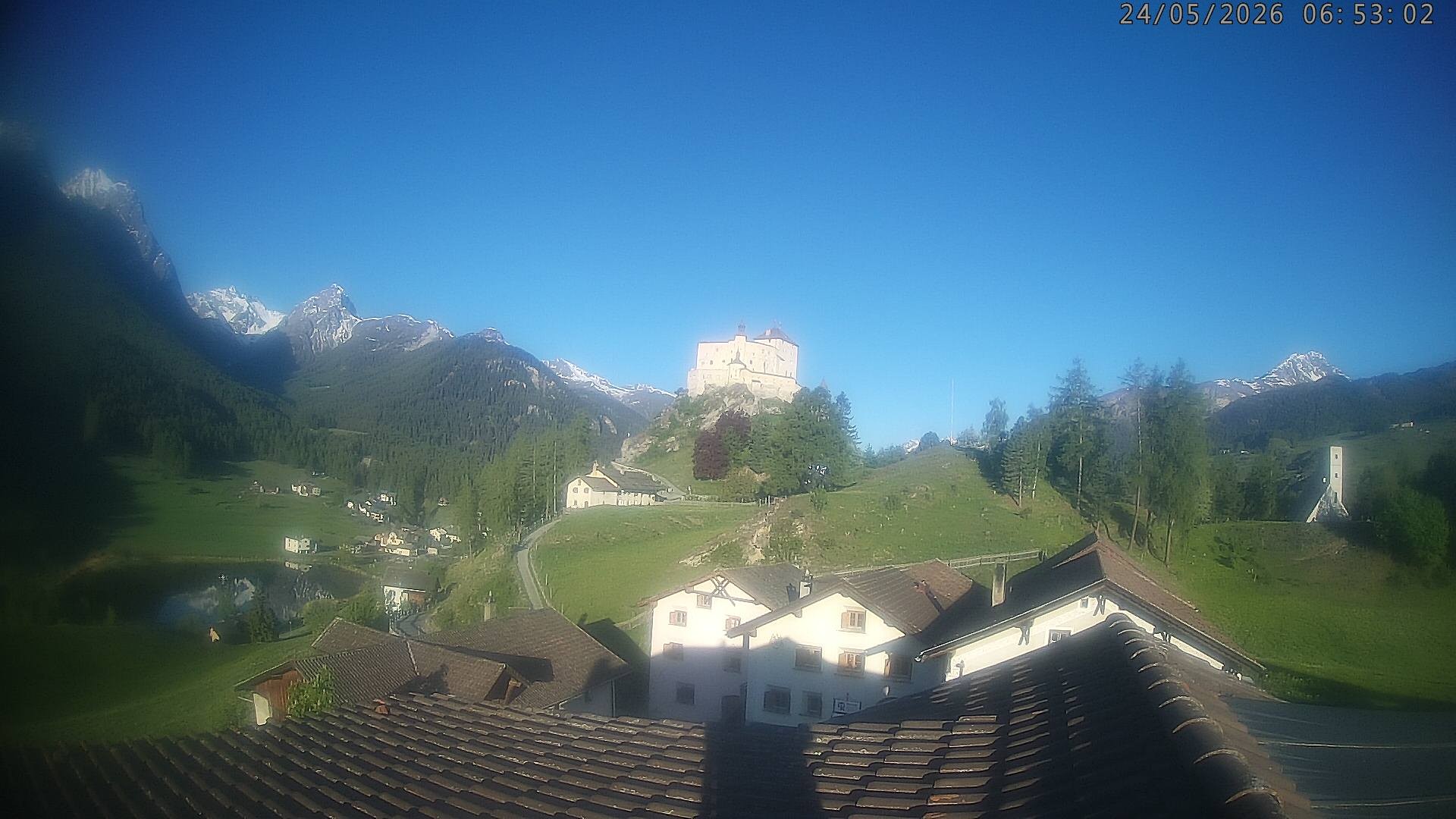 Archiv Foto Webcam Schloss Tarasp, Graubünden