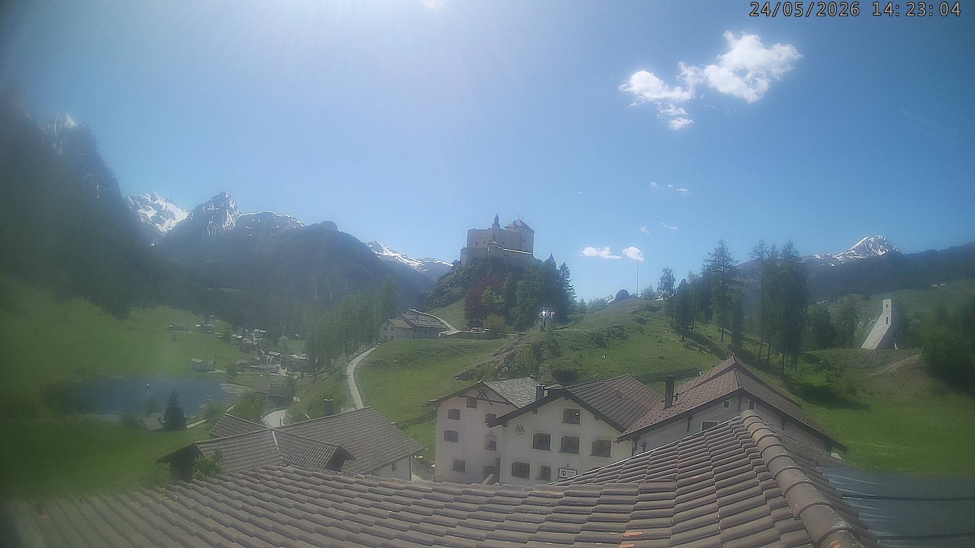 Archiv Foto Webcam Schloss Tarasp, Graubünden