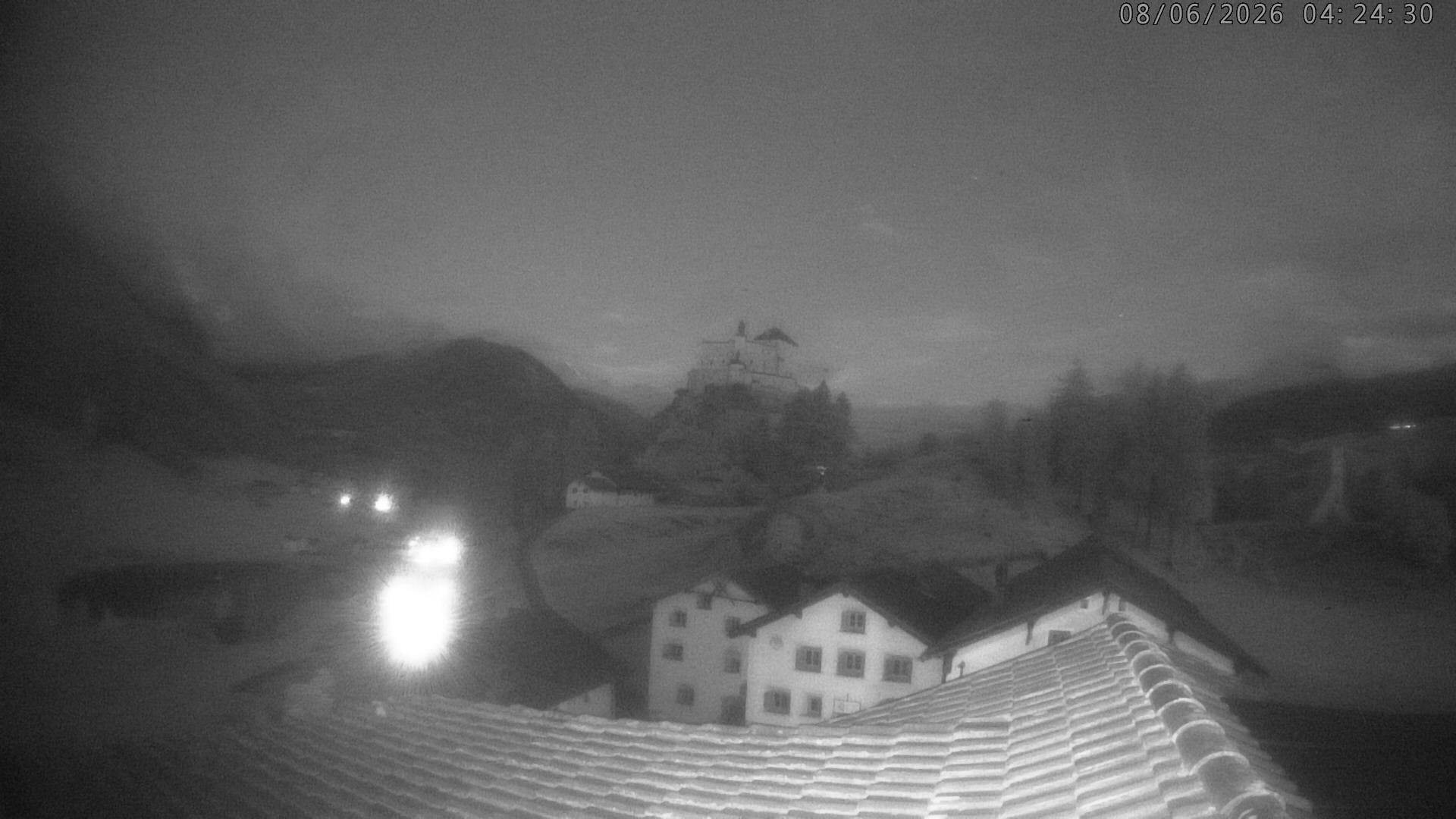 Archived image Webcam Tarasp Castle, Grisons