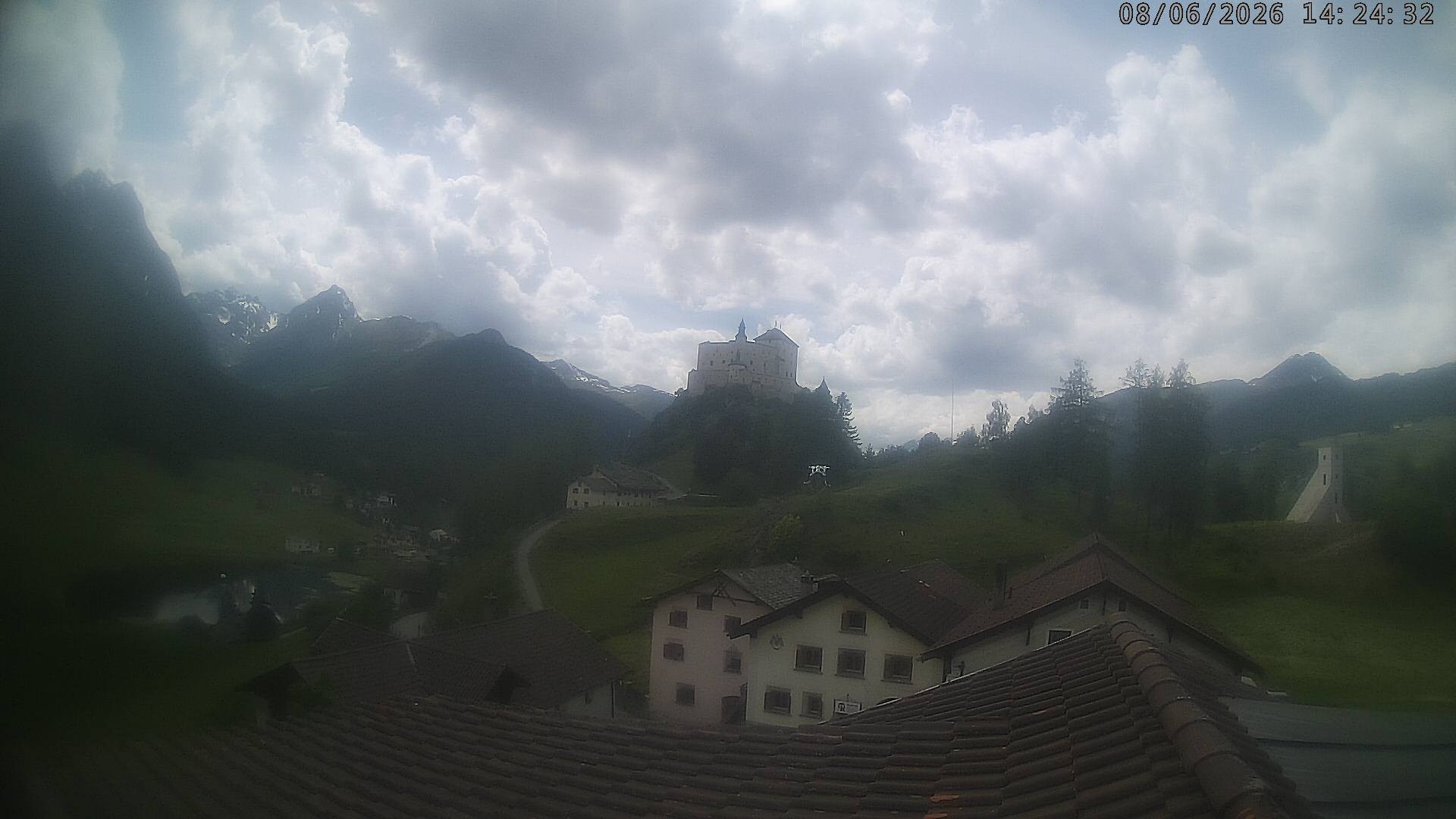 Archived image Webcam Tarasp Castle, Grisons