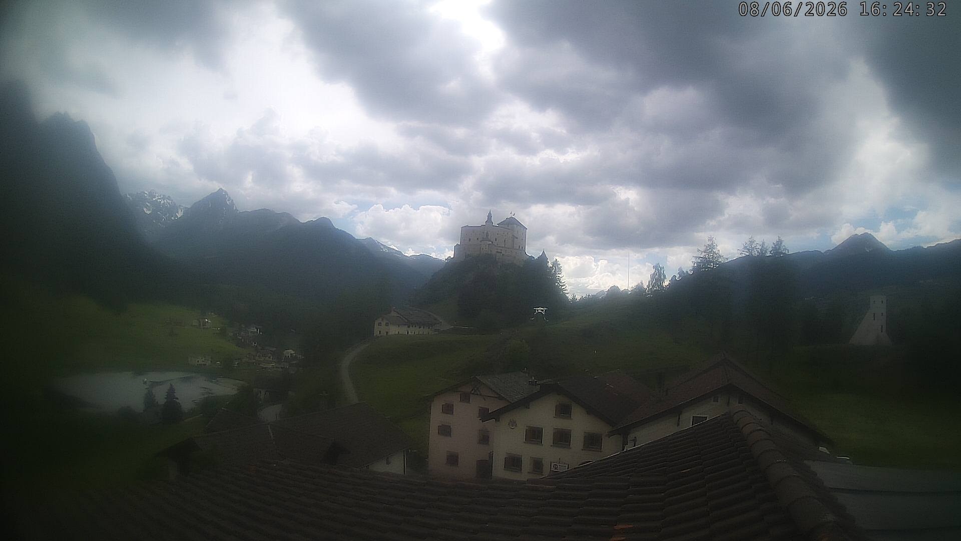 Archived image Webcam Tarasp Castle, Grisons