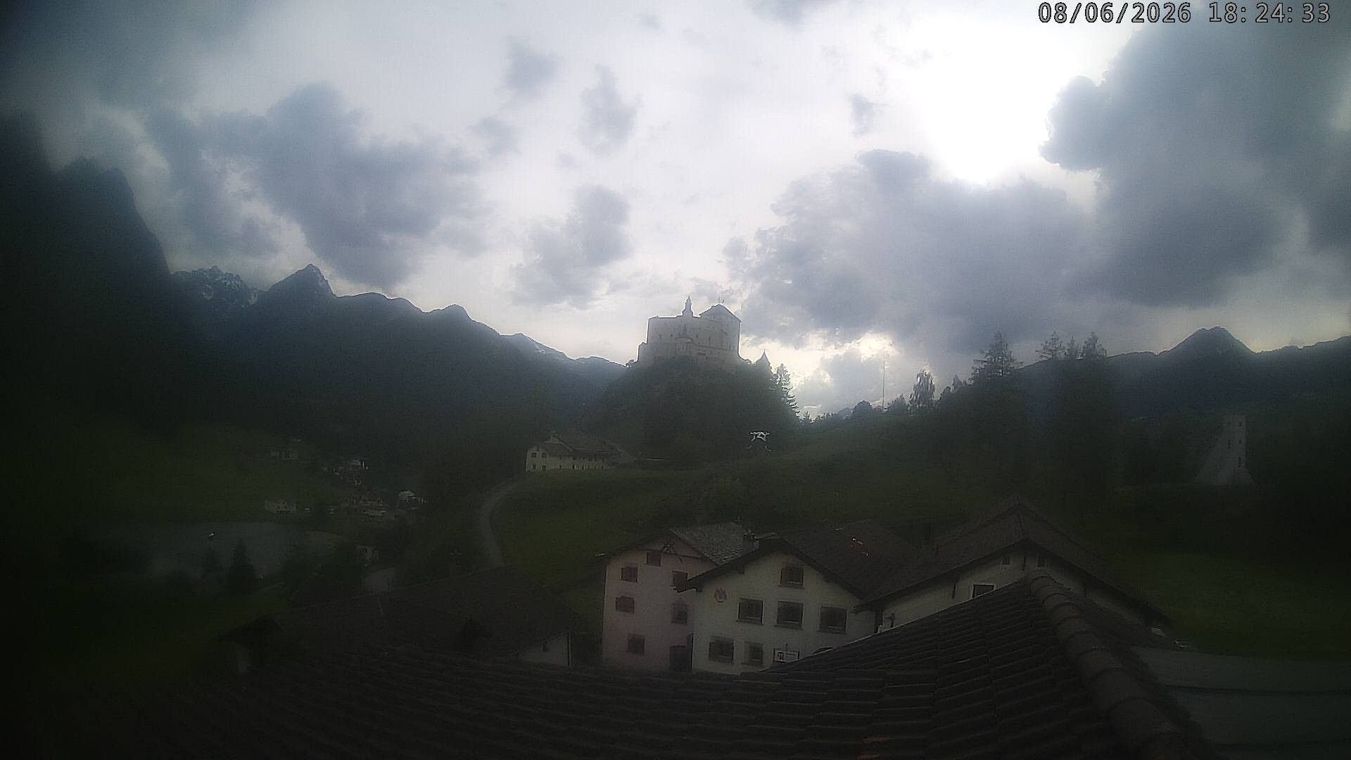 Archiv Foto Webcam Schloss Tarasp, Graubünden