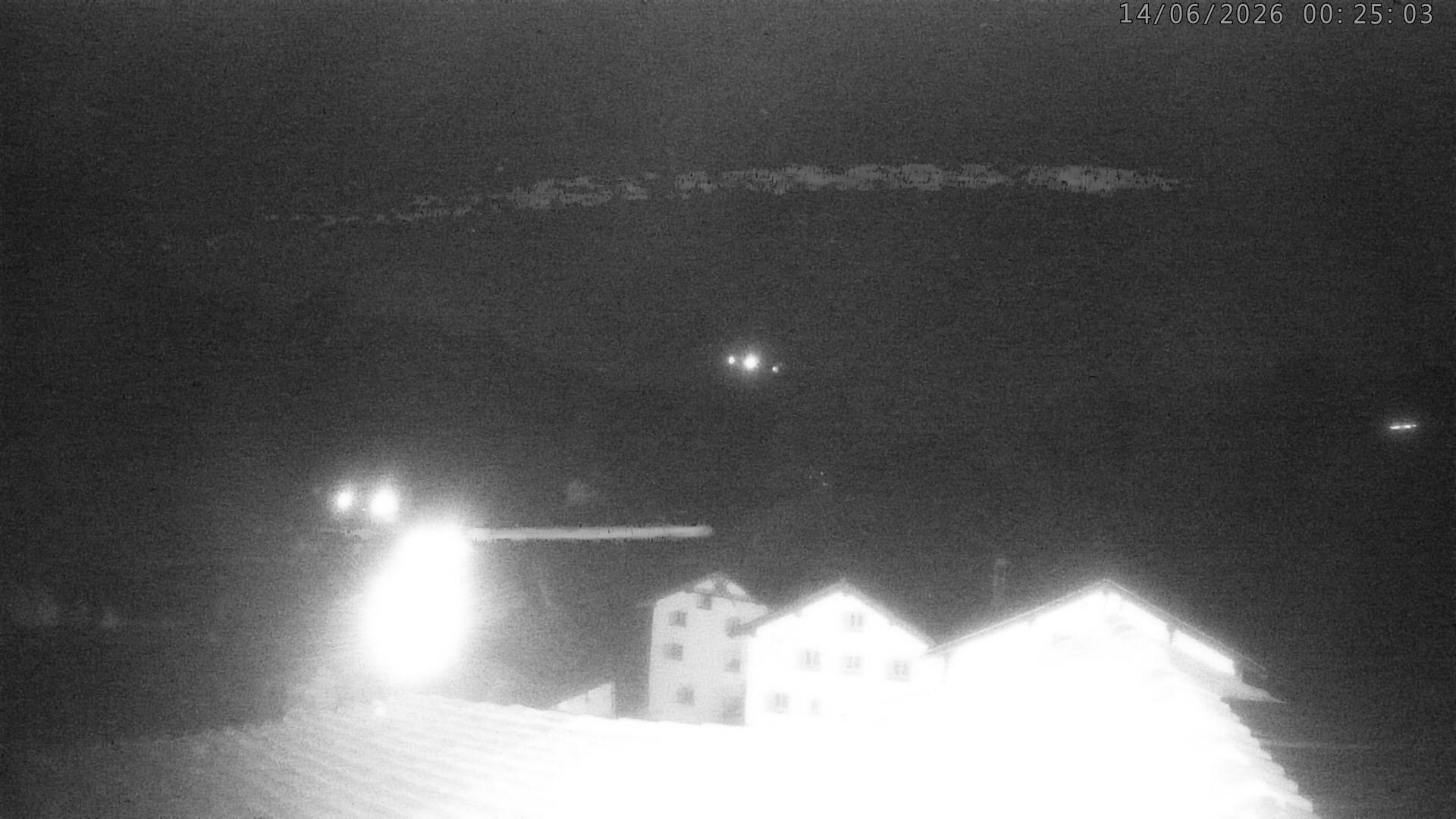 Archiv Foto Webcam Schloss Tarasp, Graubünden