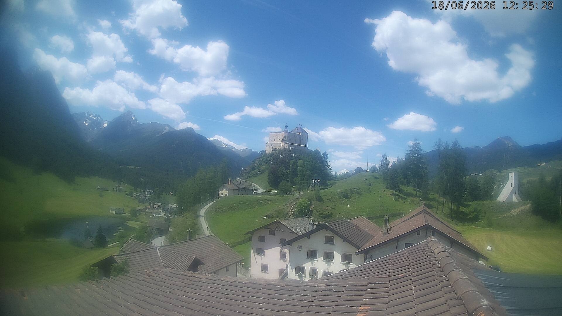 Archiv Foto Webcam Schloss Tarasp, Graubünden