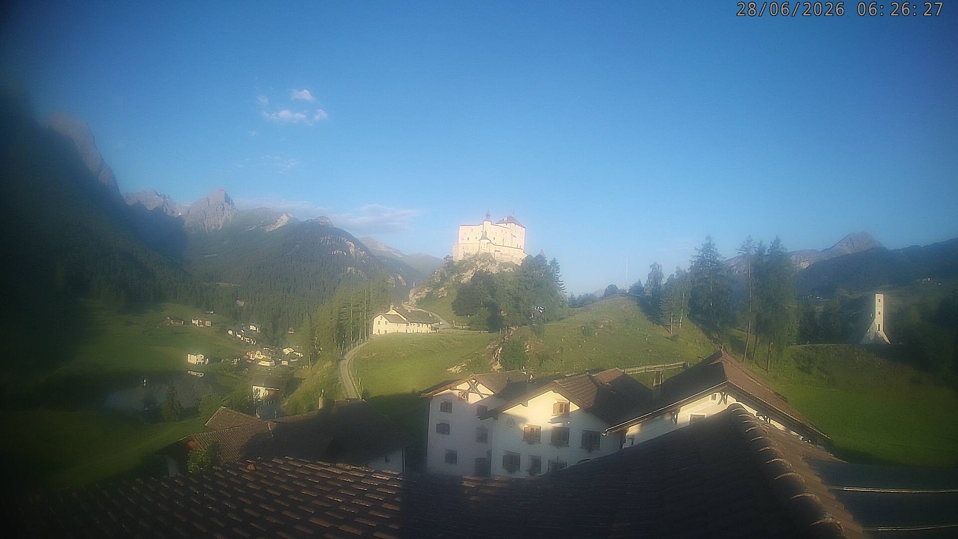Archiv Foto Webcam Schloss Tarasp, Graubünden