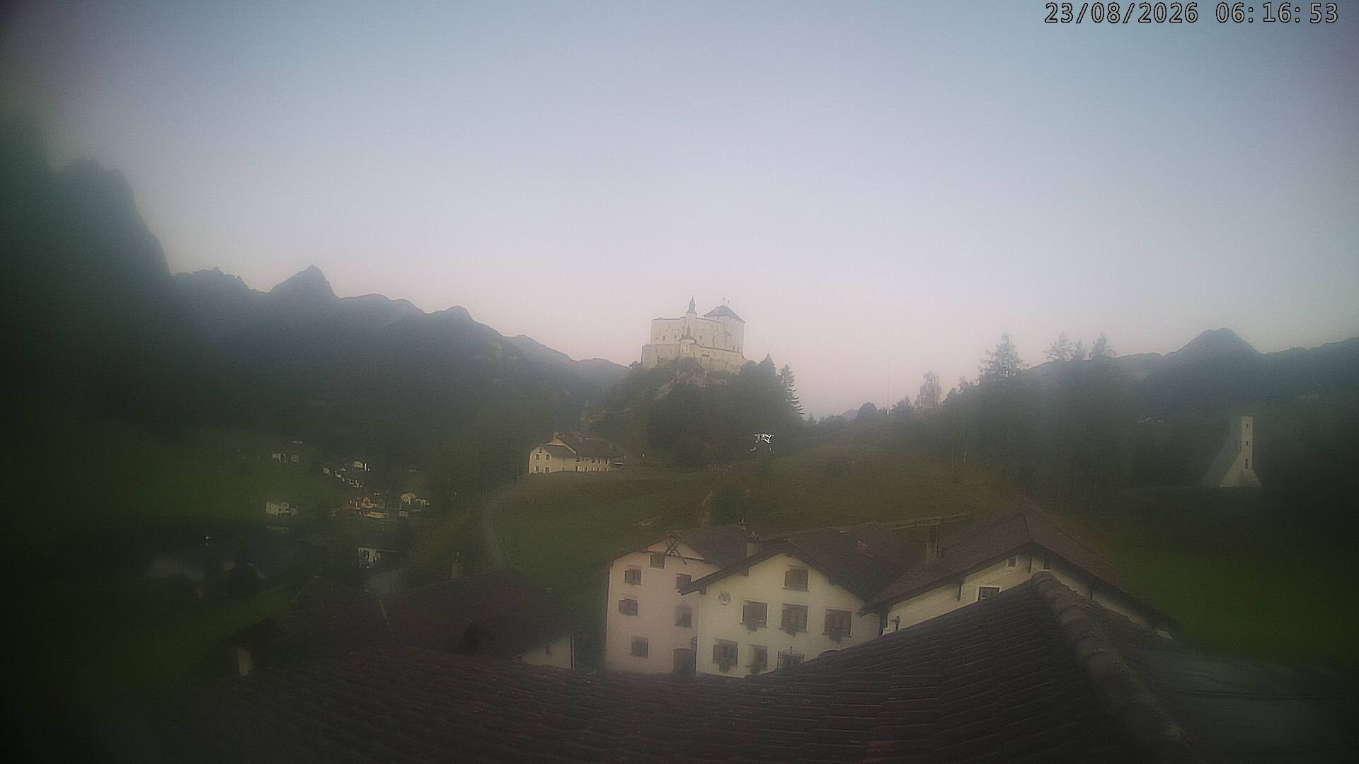 Archiv Foto Webcam Schloss Tarasp, Graubünden