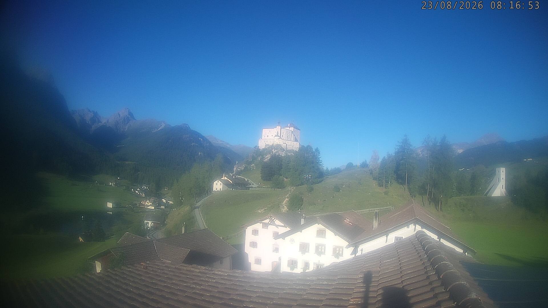 Archiv Foto Webcam Schloss Tarasp, Graubünden