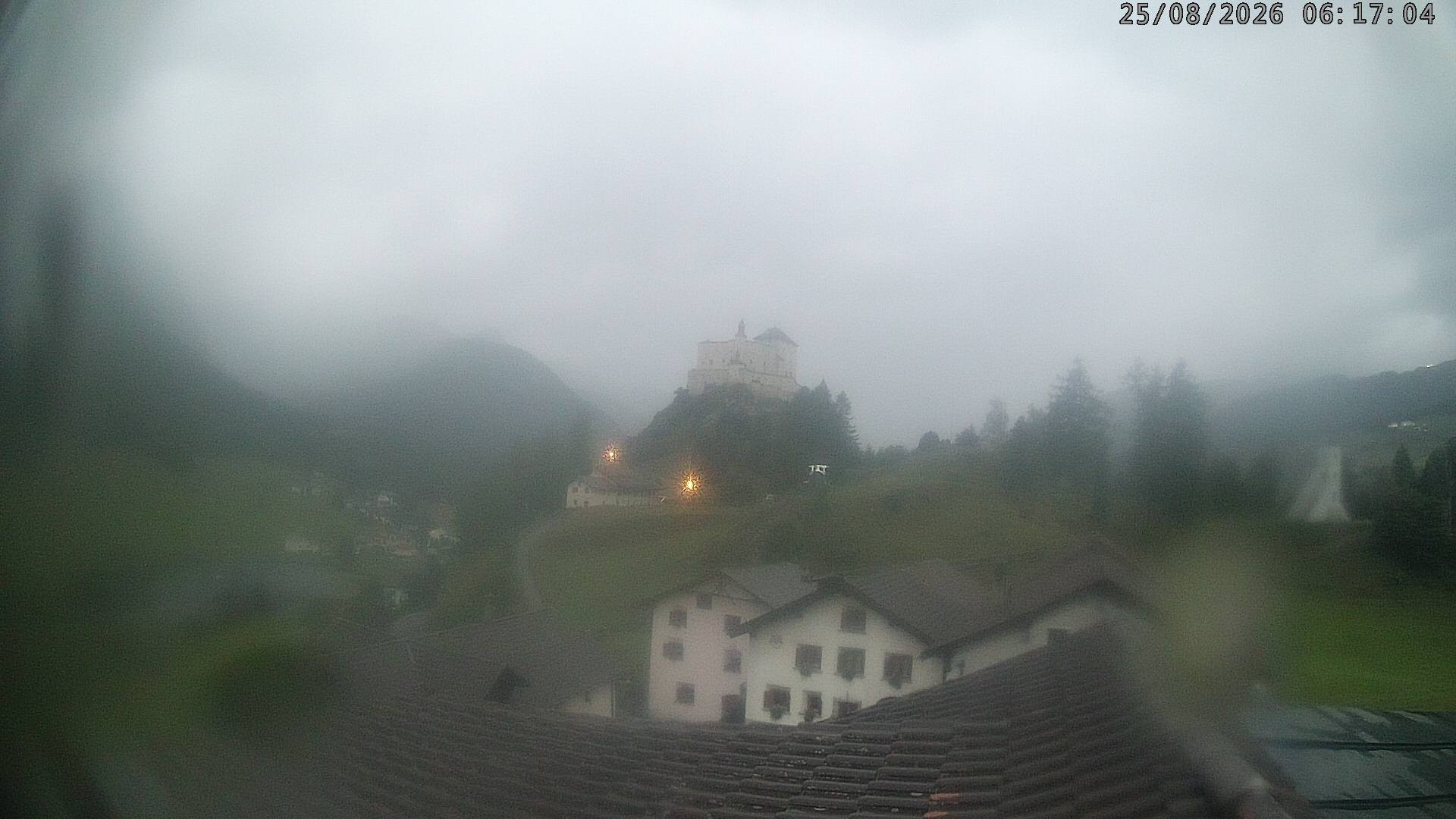 Archived image Webcam Tarasp Castle, Grisons