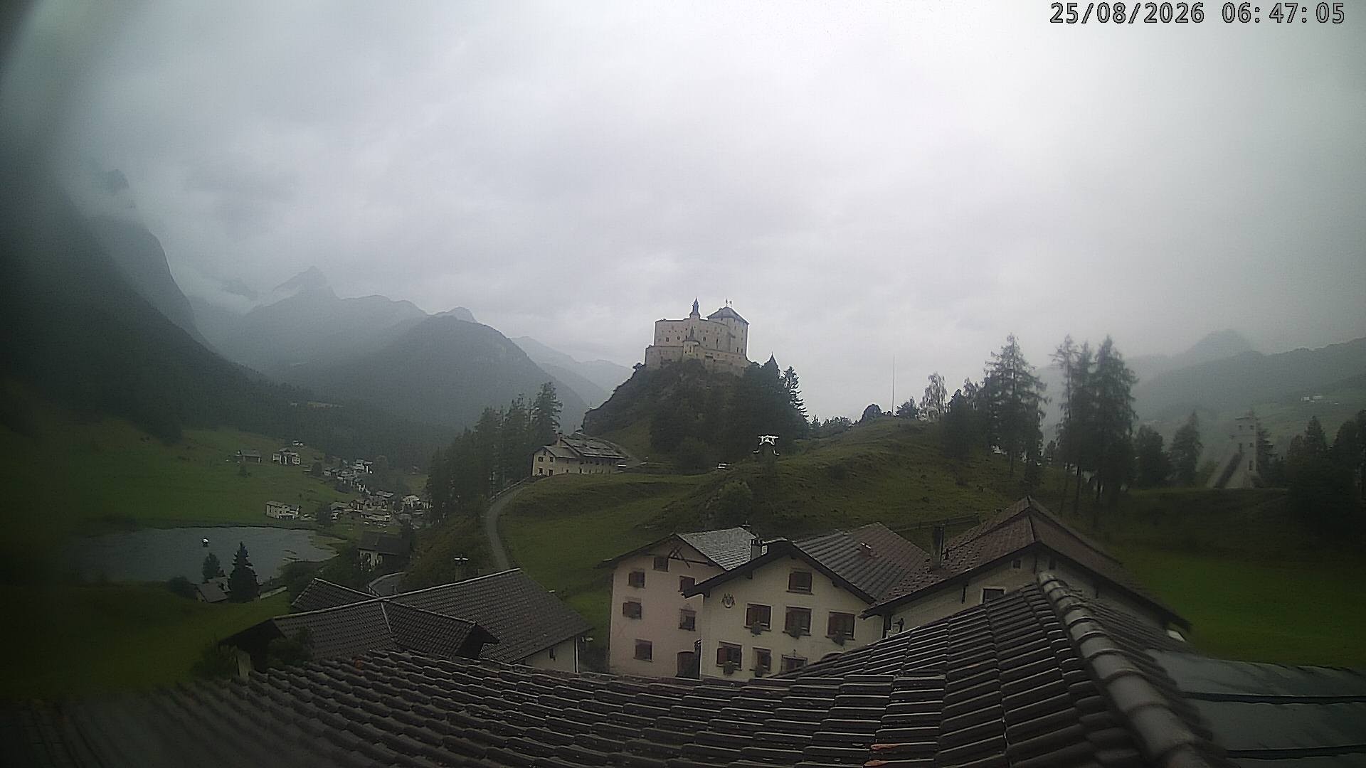 Archived image Webcam Tarasp Castle, Grisons