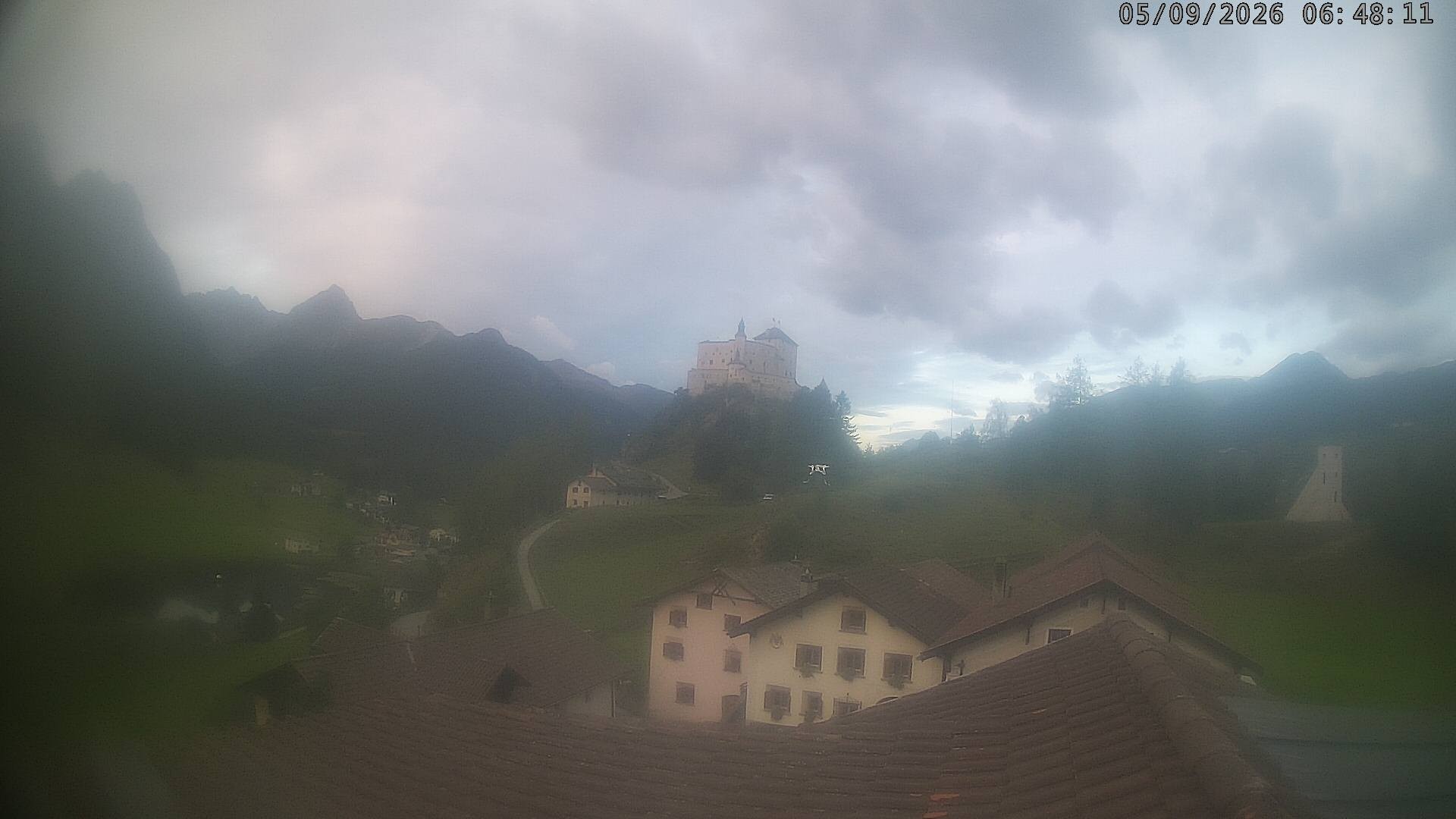 Archiv Foto Webcam Schloss Tarasp, Graubünden