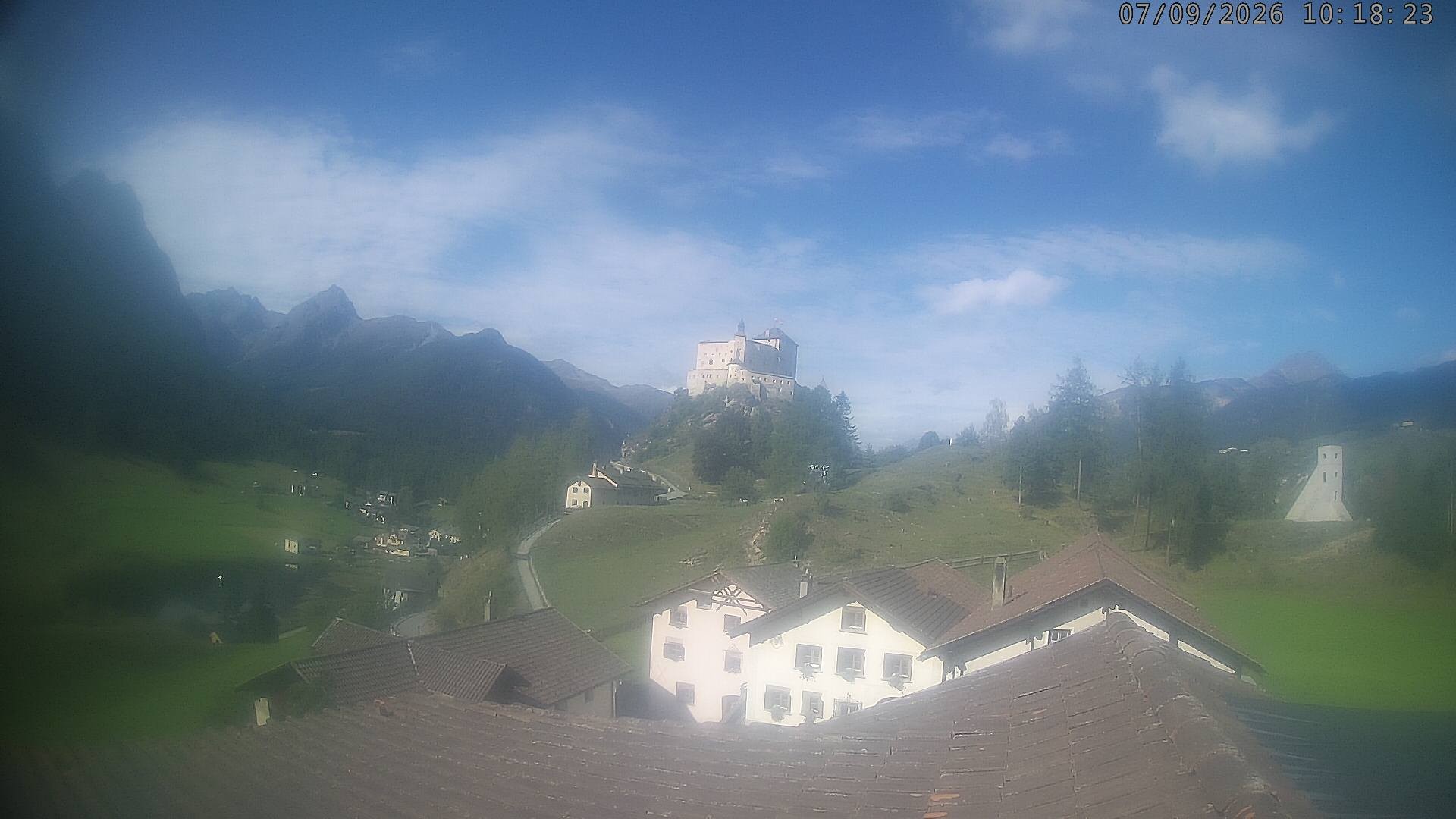 Archiv Foto Webcam Schloss Tarasp, Graubünden