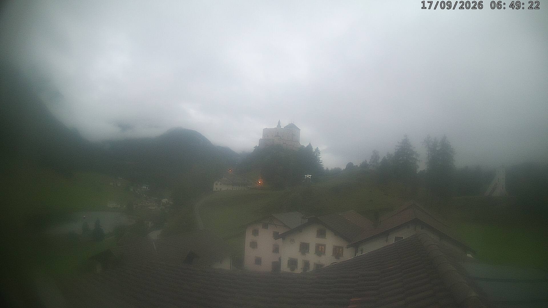 Archiv Foto Webcam Schloss Tarasp, Graubünden
