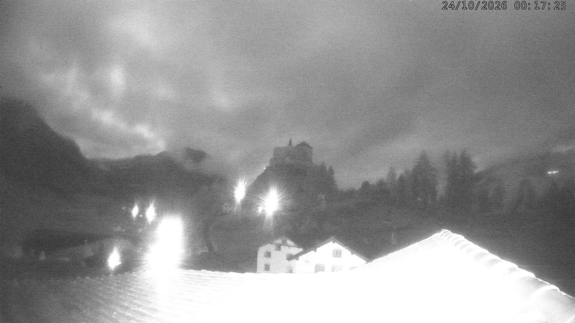 Archiv Foto Webcam Schloss Tarasp, Graubünden