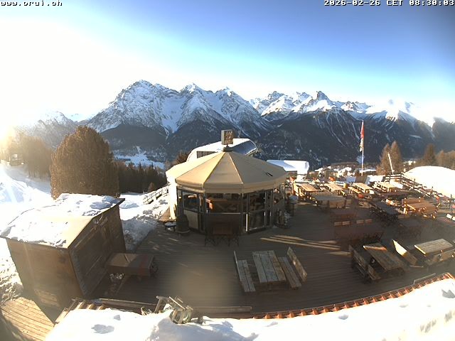 Archived image Webcam Scuol: mountain station chairlift "Prui", Ftan