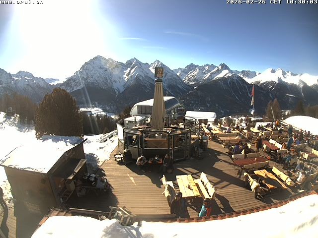 Archived image Webcam Scuol: mountain station chairlift "Prui", Ftan