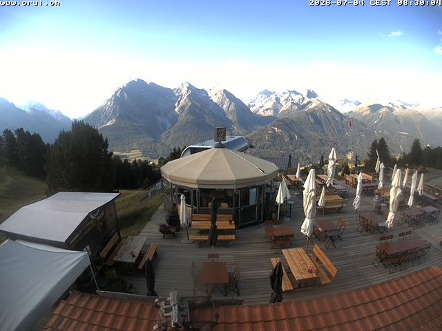 Archived image Webcam Scuol: mountain station chairlift "Prui", Ftan
