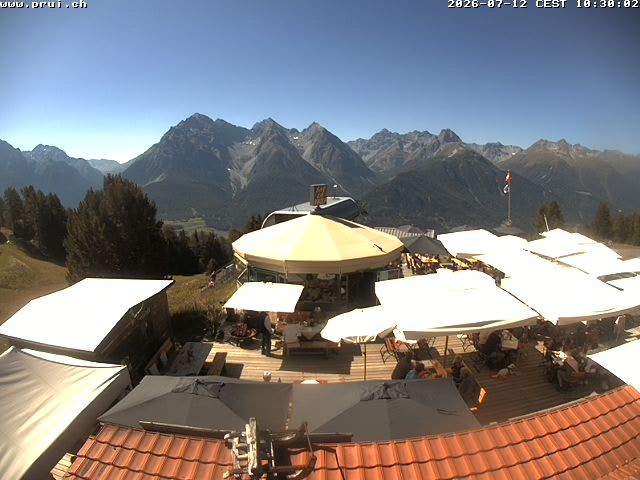 Archived image Webcam Scuol: mountain station chairlift "Prui", Ftan