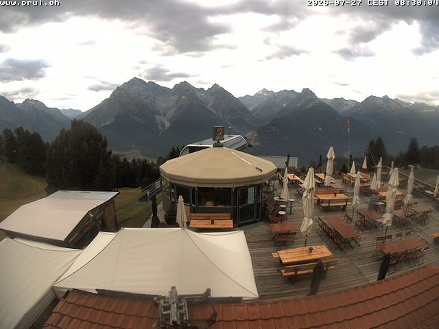 Archived image Webcam Scuol: mountain station chairlift "Prui", Ftan