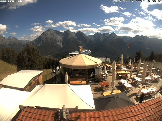 Archived image Webcam Scuol: mountain station chairlift "Prui", Ftan