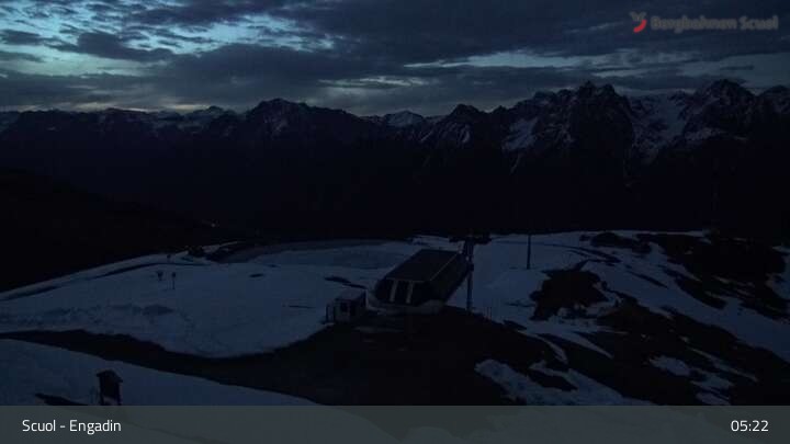 Archived image Webcam Mountain Schlivera, Scuol in Grisons